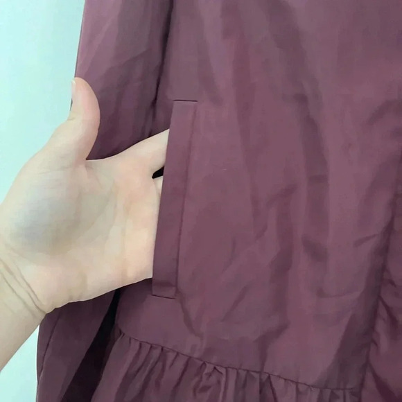 🔥3x Host Pick🔥 Ann Taylor Loft peplum windbreaker - Picture 4 of 7